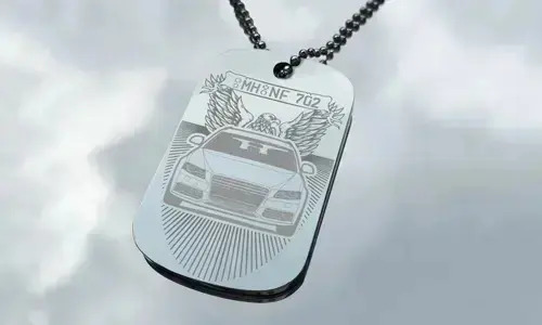 gallery-photo-dog-tag-engraving-2