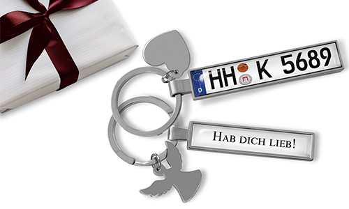 Personalized license plate keychain for your wife