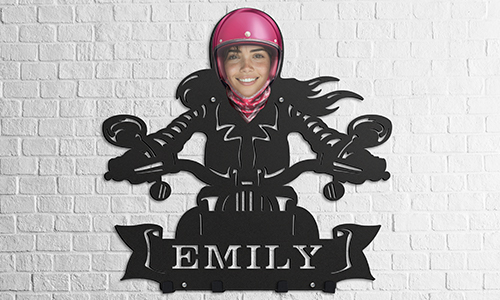 gallery-keyholder-wall-motorcycle-rider-skeleton-face-printed-license-plate-and-text-milled-1
