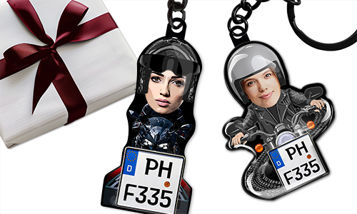 Personalised motorcycle keychain with photo of your girlfriend