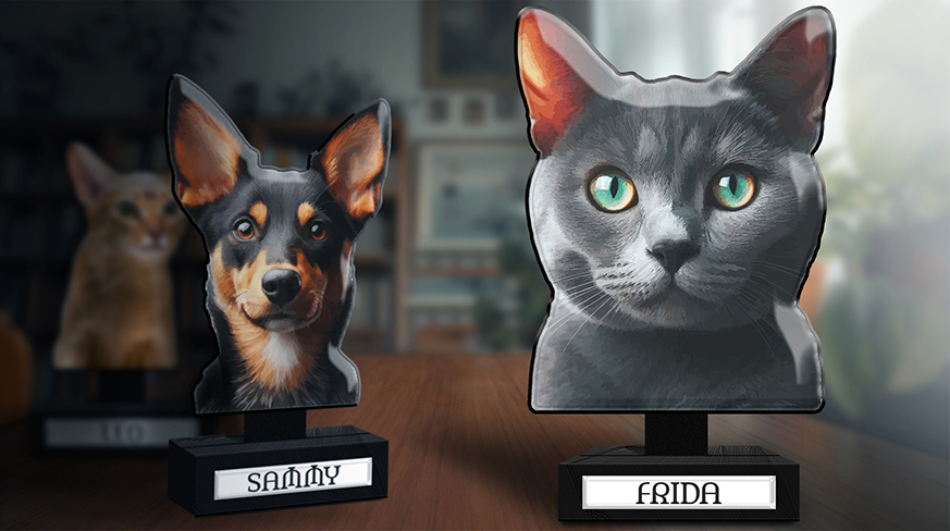 header-table-decoration-on-stand-with-pets