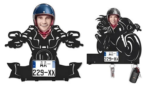 Nástěnný držák na klíče pro milovníky motorek