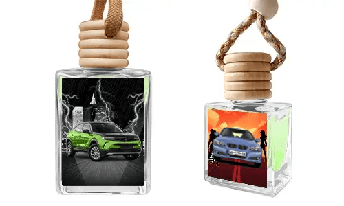 Mini odświeżacz powietrza do samochodu z obrazkiem samochodu