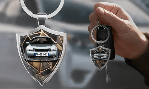 gallery-car-keychain-shield-1