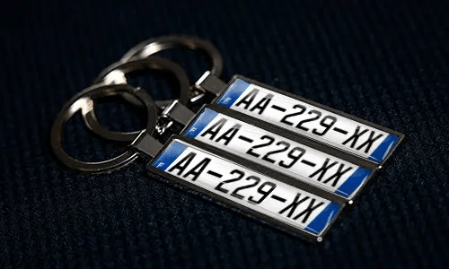Porte-clés personnalisés style plaque d’immatriculation avec numéros personnalisés