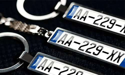 Metal keychains with personalized plate numbers