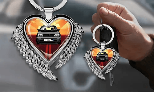 gallery-keychain-heart-wings-car-3