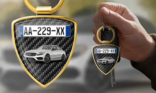 Shield photo keychain with custom car photo and license plate