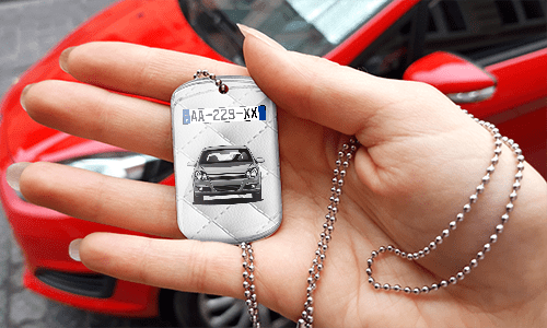 dog tags selbst gestalten mit Weiß Leder Hintergrund dog tag halskette