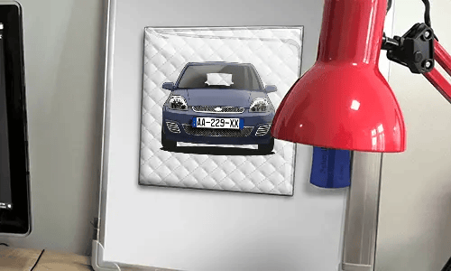 foto magnet mit Familienfoto auf dem Tisch magnete personalisieren