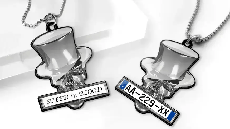 head-necklace-skull-license-plate